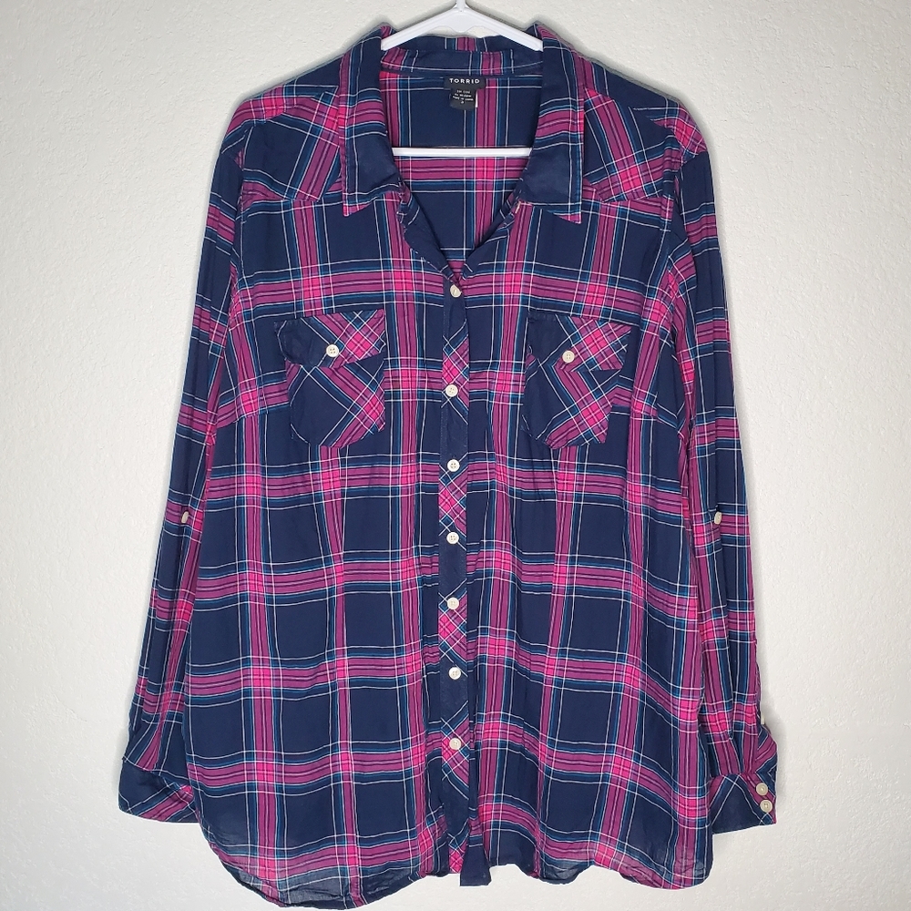 Torrid Plaid Camp Shirt with Tab Sleeves 3